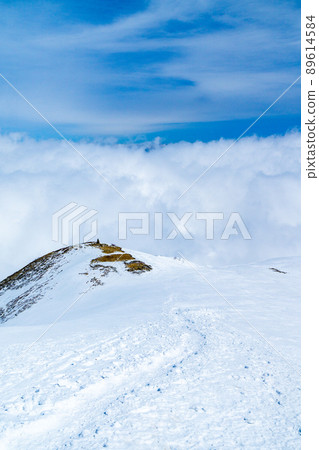 長野縣北阿爾卑斯八方根雪丸山古龍水和雲海 長野縣北阿爾卑斯八方根雪丸山古龍水和雲海 89614584