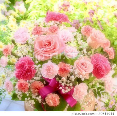 A bouquet A bouquet 89614914
