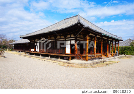 【世界遺產古都奈良文化財產】早春的元興寺、國寶極樂久保本堂、奈良縣奈良市 【世界遺產古都奈良文化財產】早春的元興寺、國寶極樂久保本堂、奈良縣奈良市 89618230