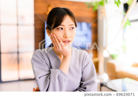 Beautiful woman portrait 89620071