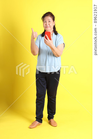 Asian Senior Woman 89621917