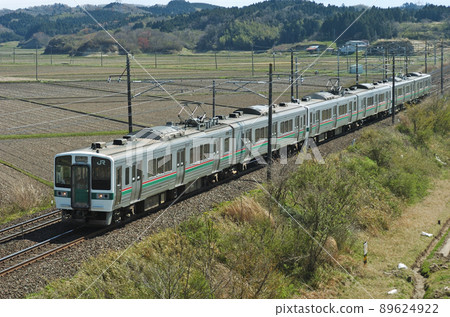 Tohoku Main Line Shinainuma-Kashimadai JR East 719 series N3 formation (Sendai) 89624922