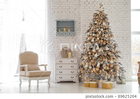 Beautiful room interior with decorated Christmas tree 89625204