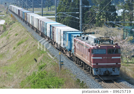 王羽本線小井川加多JR貨運EF81-122(富山) 王羽本線小井川加多JR貨運EF81-122(富山) 89625719