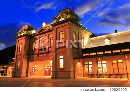 [福岡縣]JR門司港站夜景 89626305