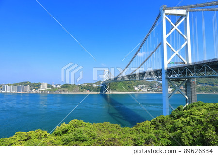 Kanmon Bridge under clear skies (Kanmon Strait) Kanmon Bridge under clear skies (Kanmon Strait) 89626334