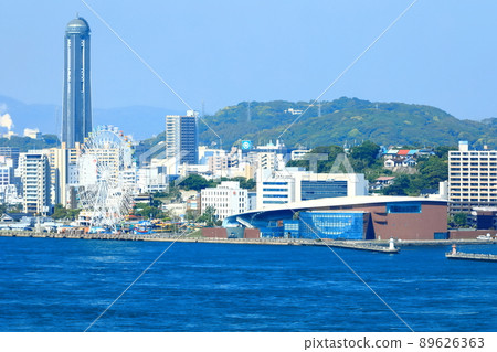 [Yamaguchi Prefecture] Shimonoseki city area under clear skies 89626363