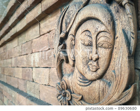 Antique decorative items decorate in restaurant 89630680