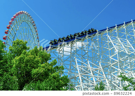 Nagashima Spa Land Scream Machine Nagashima Spa Land Scream Machine 89632224