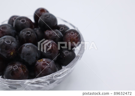 Grape Berry A 202108 (4) Grape Berry A 202108 (4) 89632472