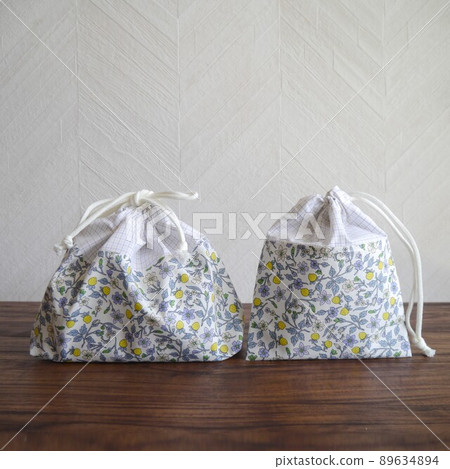 花卉圖案手工午餐袋和學校午餐袋 89634894