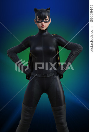 一位身著黑貓圖案西裝的超級英雄女人雙手叉腰看著我。 89639445
