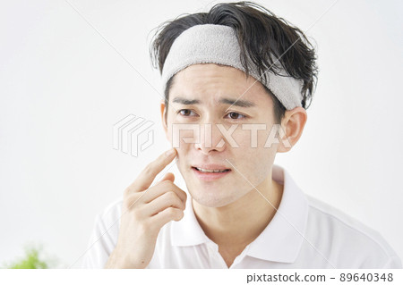 Men's skin troubles 89640348