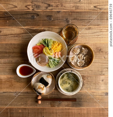 我開始冷靜下來 89640739