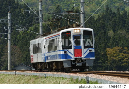 Hokuetsu Express Hokuhoku Line Muikamachi-Uonuma Hills Hokuetsu Express HK100 type Hokuetsu Express Hokuhoku Line Muikamachi-Uonuma Hills Hokuetsu Express HK100 type 89644247