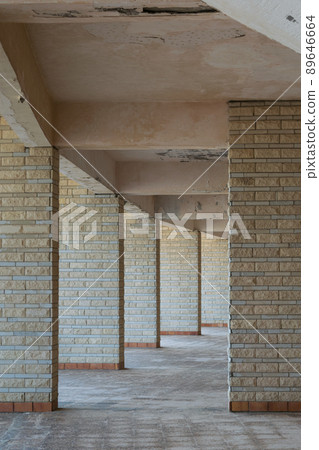 Row of sequential stone brick walls 89646664