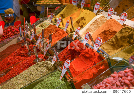 Spice Market in Instambul, Turkey Spice Market in Instambul, Turkey 89647600