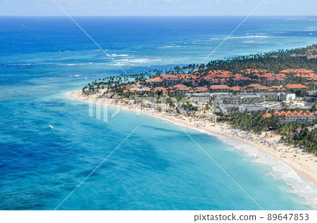 View of the coast of the Caribbean. View of the coast of the Caribbean. 89647853