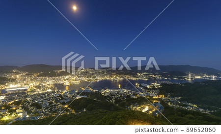 Night view of Nagasaki from the Inasayama summit observatory / Nagasaki, Japan 89652060