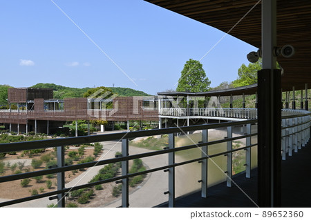 Gifu World Rose Garden Observation Deck and Rose Garden 89652360