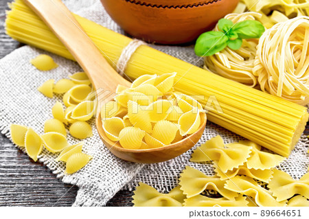 Pasta different with basil on black board 89664651