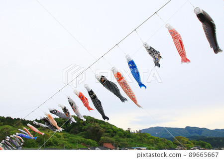 Itoigawa Nou Port Lighthouse Bentenjima, Niigata Prefecture 89665667