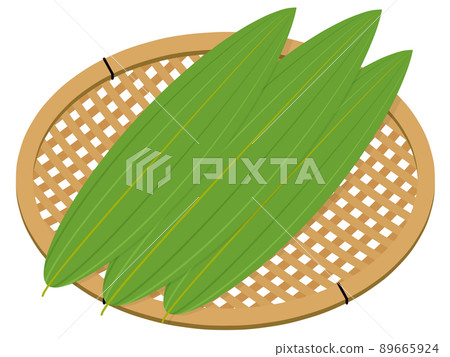 Colander and bamboo grass 89665924