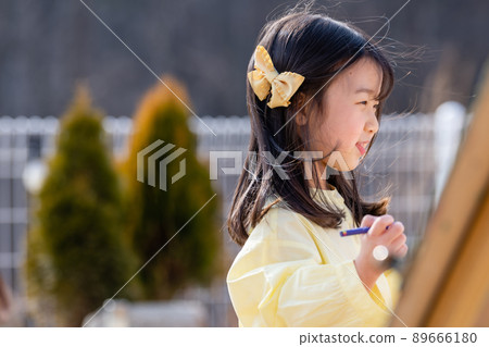 child girl lifestyle art 89666180