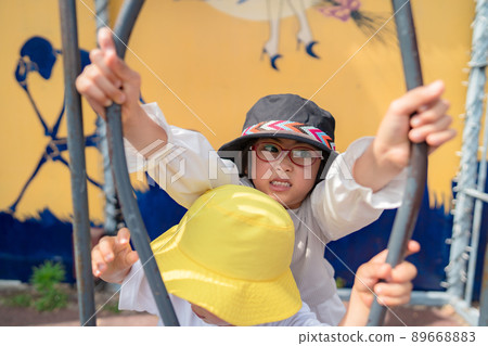 憤怒兒童虐待預防圖像 89668883