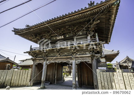 四國88處第16觀音寺山門德島縣德島市 89670062