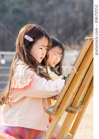 兒童女孩生活方式藝術 89670552