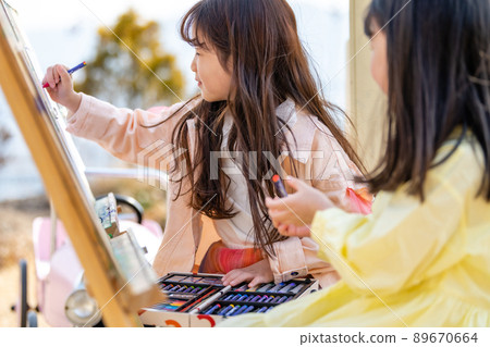 child girl lifestyle art 89670664