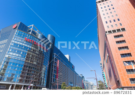 《Fukuoka Prefecture》 Scenery of Tenjin, Chuo-ku, Fukuoka City Daimaru Fukuoka Tenjin store and Fukuoka Mitsukoshi direction 89672831