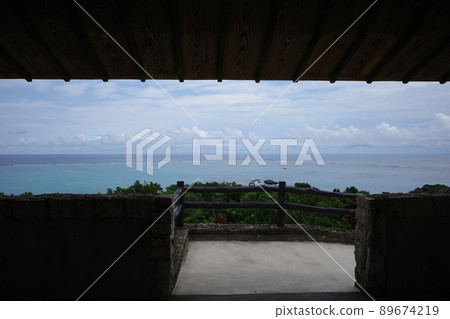 The blue sea of the Pacific Ocean seen from the Tamatorizaki Observatory The blue sea of the Pacific Ocean seen from the Tamatorizaki Observatory 89674219