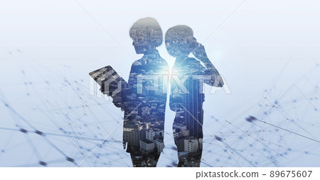 城市建築風光多重曝光拼貼的女性剪影設計 89675607