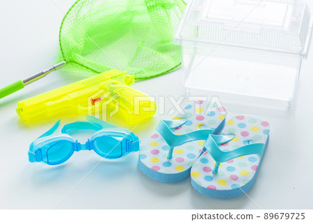 Summer vacation image 89679725