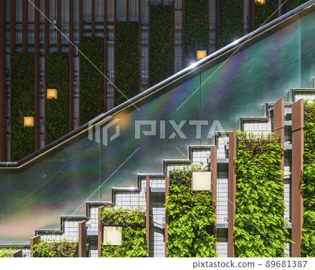 從 Diamor 大阪出口前往梅田廣場大樓 從 Diamor 大阪出口前往梅田廣場大樓 89681387