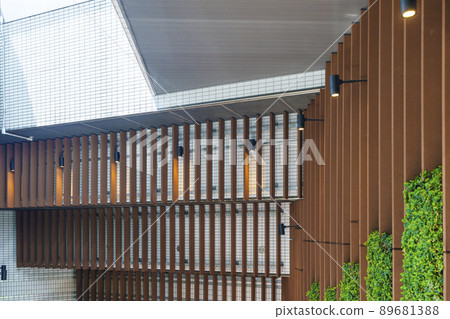 從 Diamor 大阪出口前往梅田廣場大樓 從 Diamor 大阪出口前往梅田廣場大樓 89681388