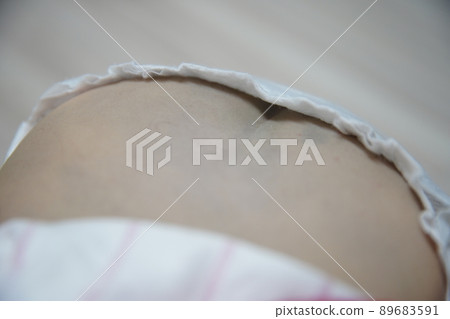 嬰兒臀部 嬰兒臀部 89683591