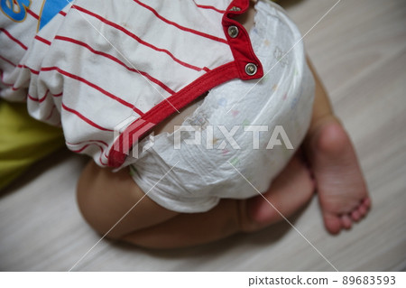 嬰兒臀部 嬰兒臀部 89683593