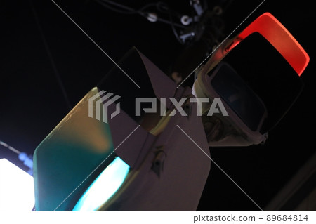 Crossing pedestrian traffic light Crossing pedestrian traffic light 89684814
