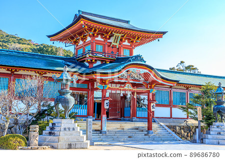 Hofu Tenmangu Shrine in Spring, Hofu City, Yamaguchi Prefecture 89686780