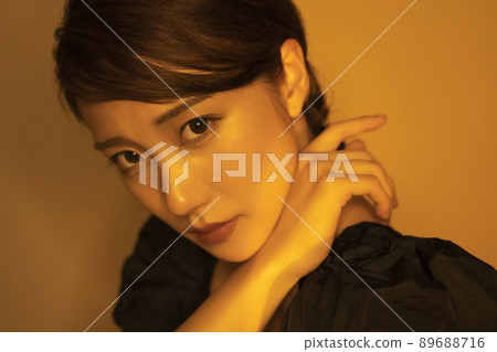 Orange light female fashionable shadow 89688716