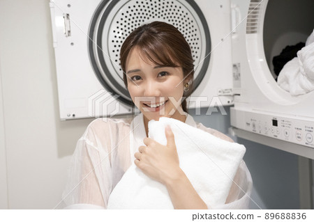 Portrait of a woman washing Portrait of a woman washing 89688836