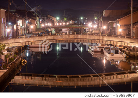 Very beautiful night view of Shinminato, Toyama Prefecture Very beautiful night view of Shinminato, Toyama Prefecture 89689907