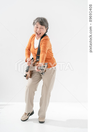 打基地的女前輩 89691408