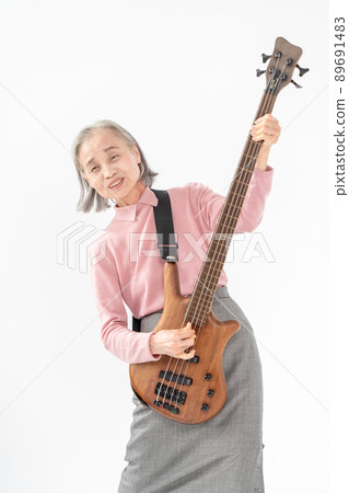 打基地的女前輩 89691483