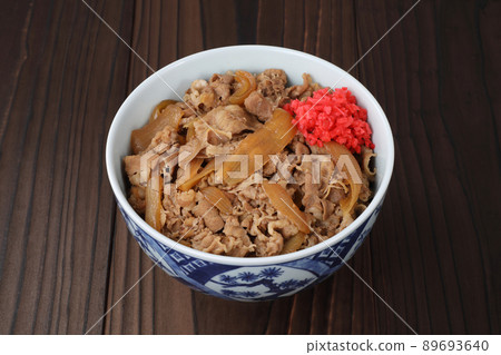 牛肉飯 89693640