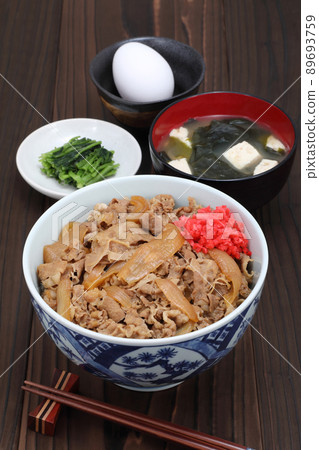 beef bowl  89693759