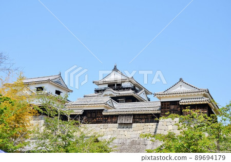 Matsuyama Castle Large castle tower, small castle tower, Ichinomon south turret, Ninomon south turret Matsuyama Castle Large castle tower, small castle tower, Ichinomon south turret, Ninomon south turret 89694179